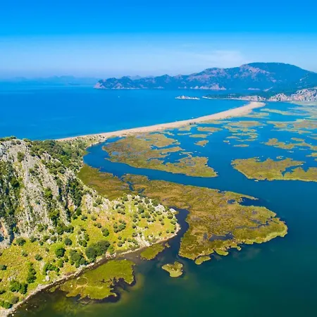 Ozcelik Villa Dalyan